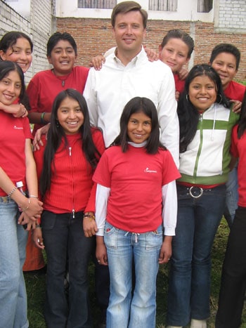 Mark with sponsored children in Ecuador