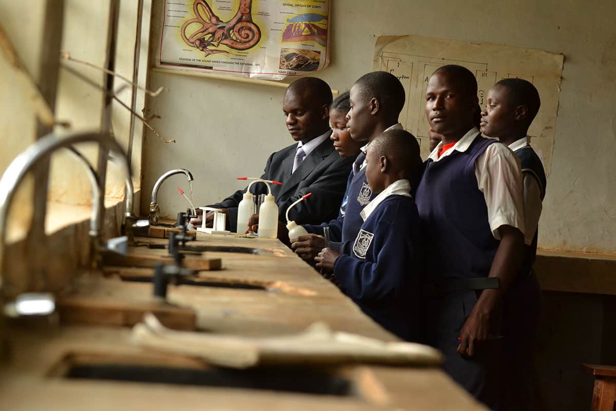 schools-in-kenya-evans-in-classroom