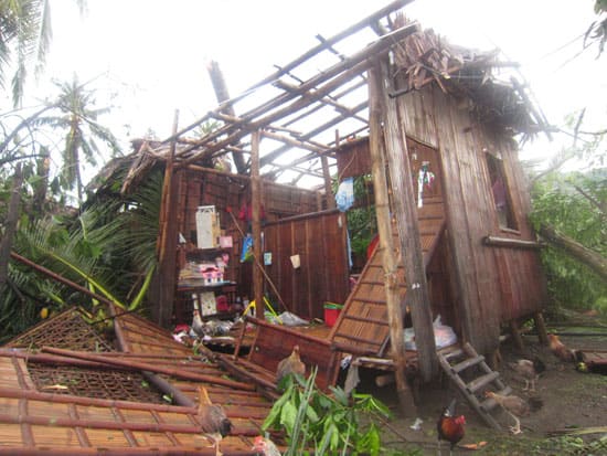 typhoon haiyan destroyed house