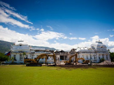 rubble of Haitian presidental palace after earthquake