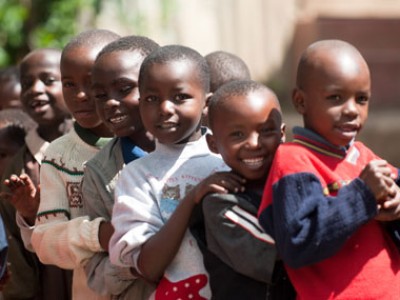 children waiting in line