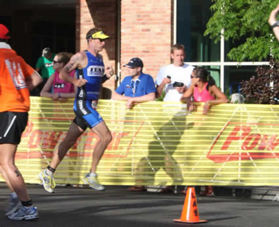 runner competing in race