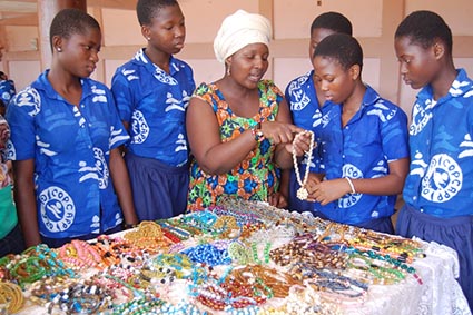 bead jewelry making