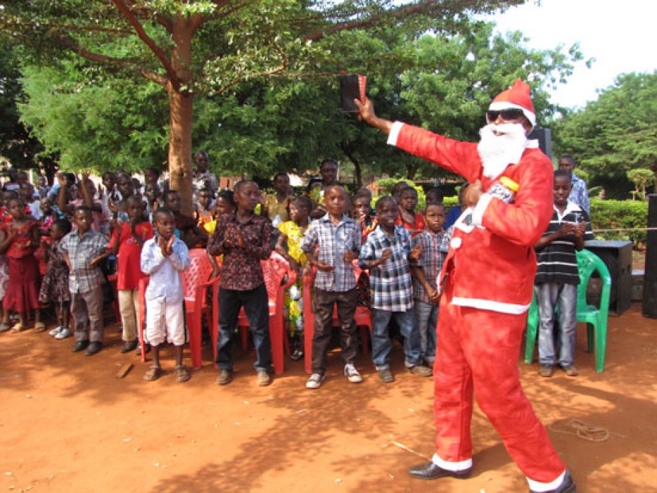 christmas in tanzania santa