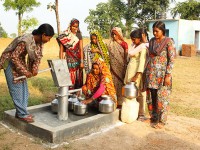 Sustainable Water Women at Well