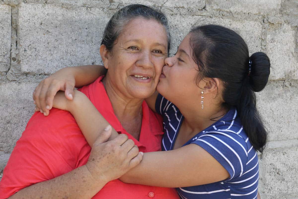 Naomi Kisses her Mom Blanca