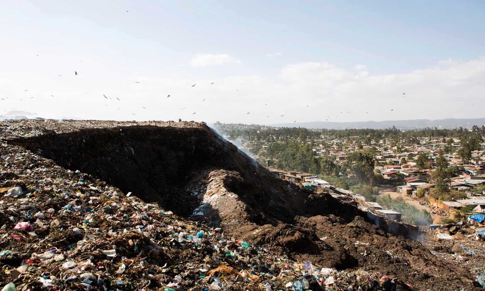 Landslide in Ethiopia - Photo: Zacharias Abubeker/AFP/Getty Images
